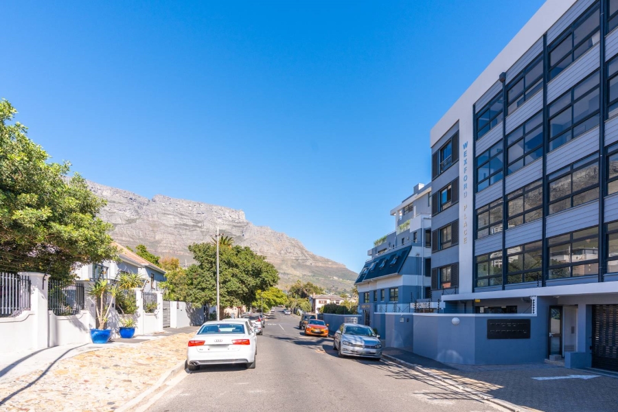 To Let 2 Bedroom Property for Rent in Vredehoek Western Cape